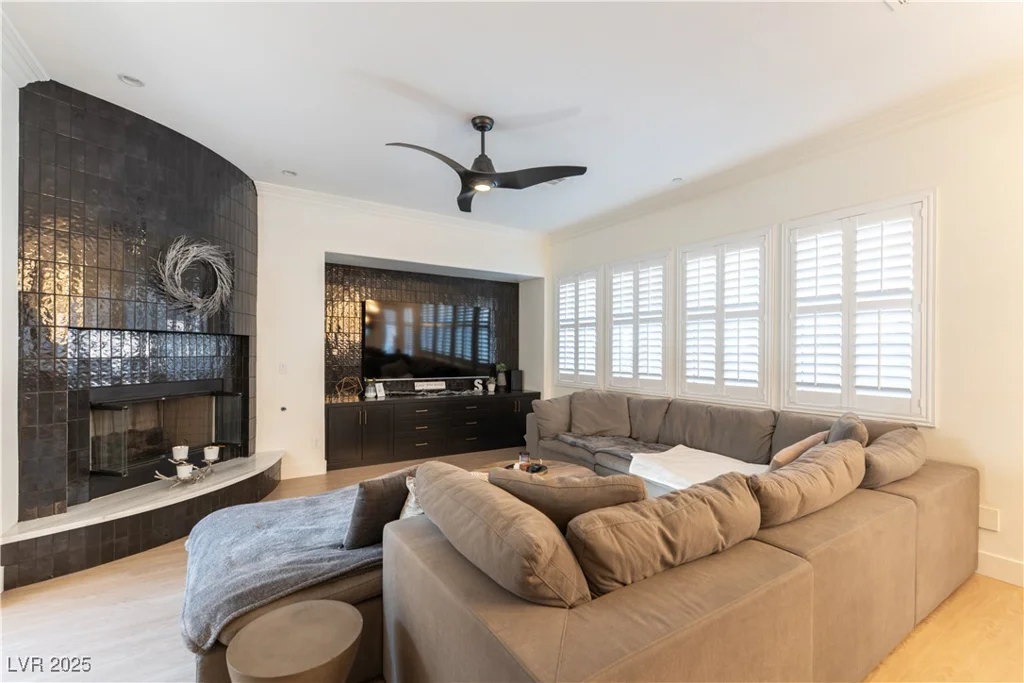 10002 Trapper Mountain, Las Vegas, NV 89178