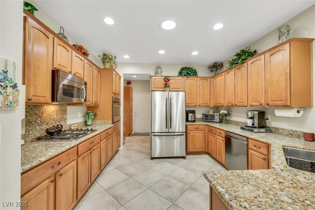 2244 Shadow Canyon, Henderson, NV 89044