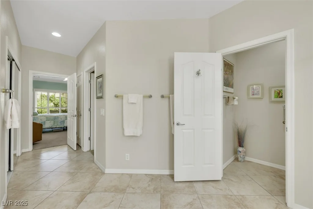 2244 Shadow Canyon, Henderson, NV 89044