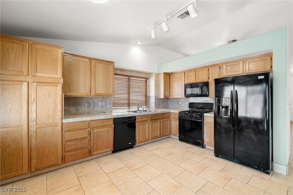 688 Arrowhead Canyon, Henderson, NV 89002