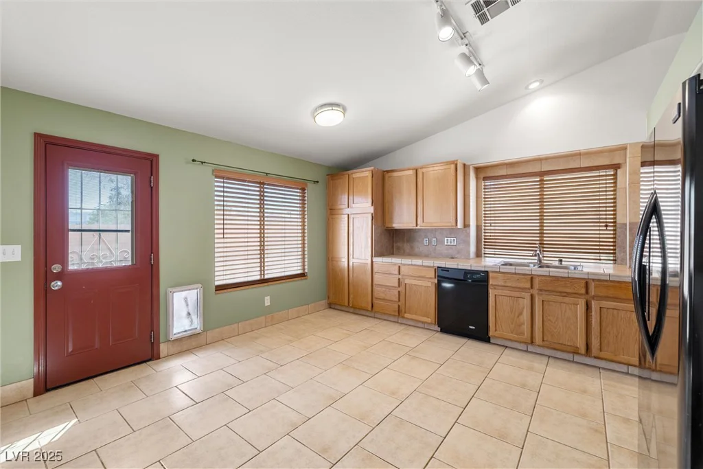 688 Arrowhead Canyon, Henderson, NV 89002