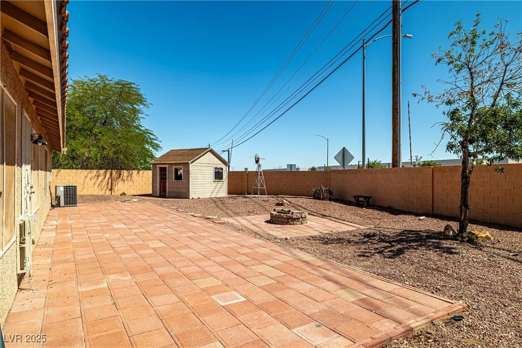 688 Arrowhead Canyon, Henderson, NV 89002