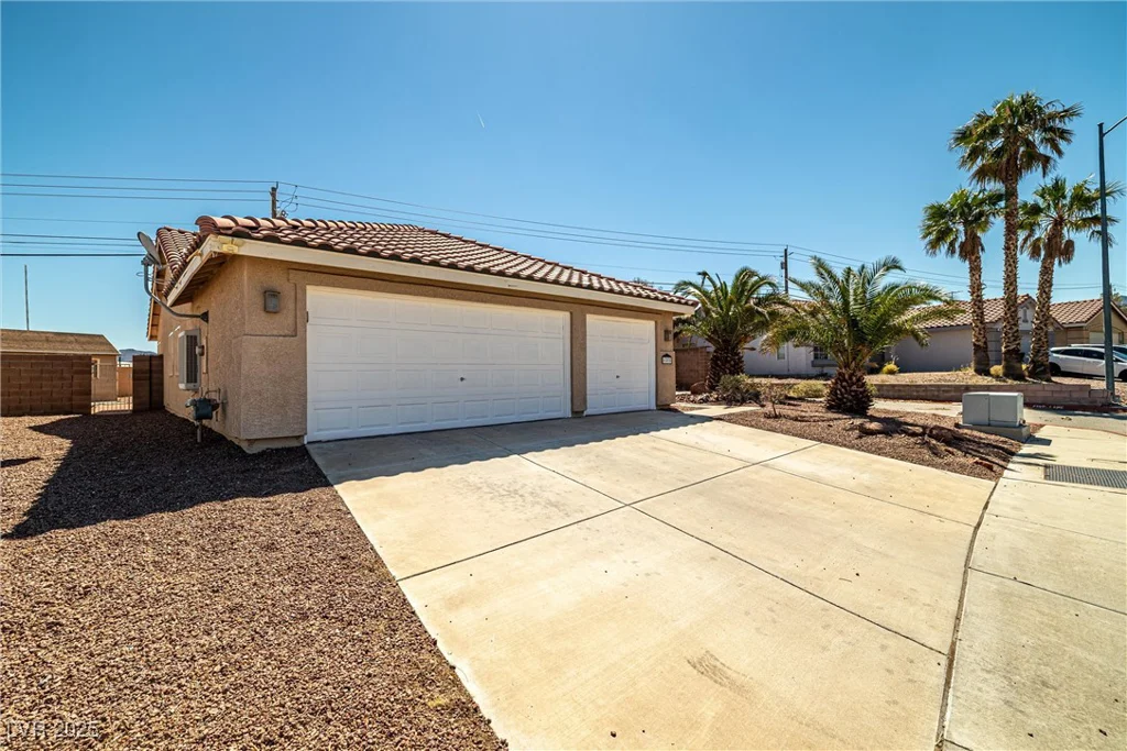 688 Arrowhead Canyon, Henderson, NV 89002
