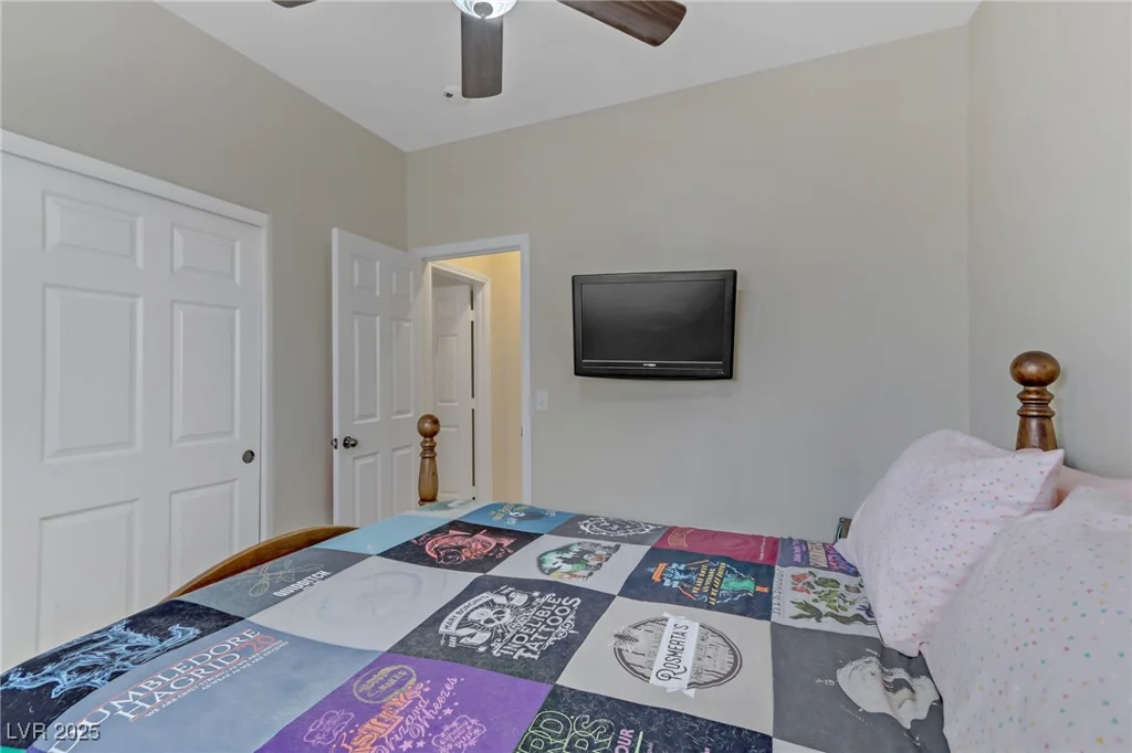5833 Craigmore, North Las Vegas, NV 89031