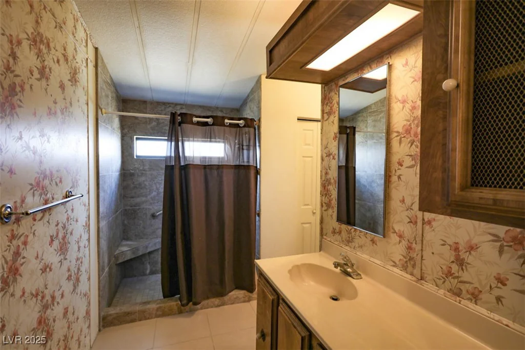 5572 Tres Piedras, Las Vegas, NV 89122