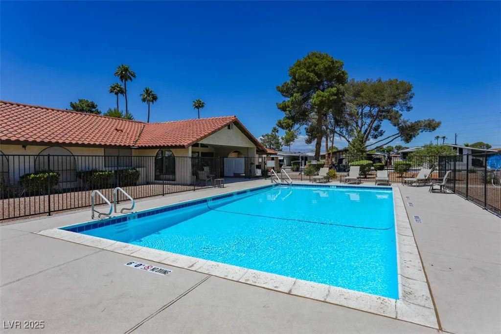 5572 Tres Piedras, Las Vegas, NV 89122