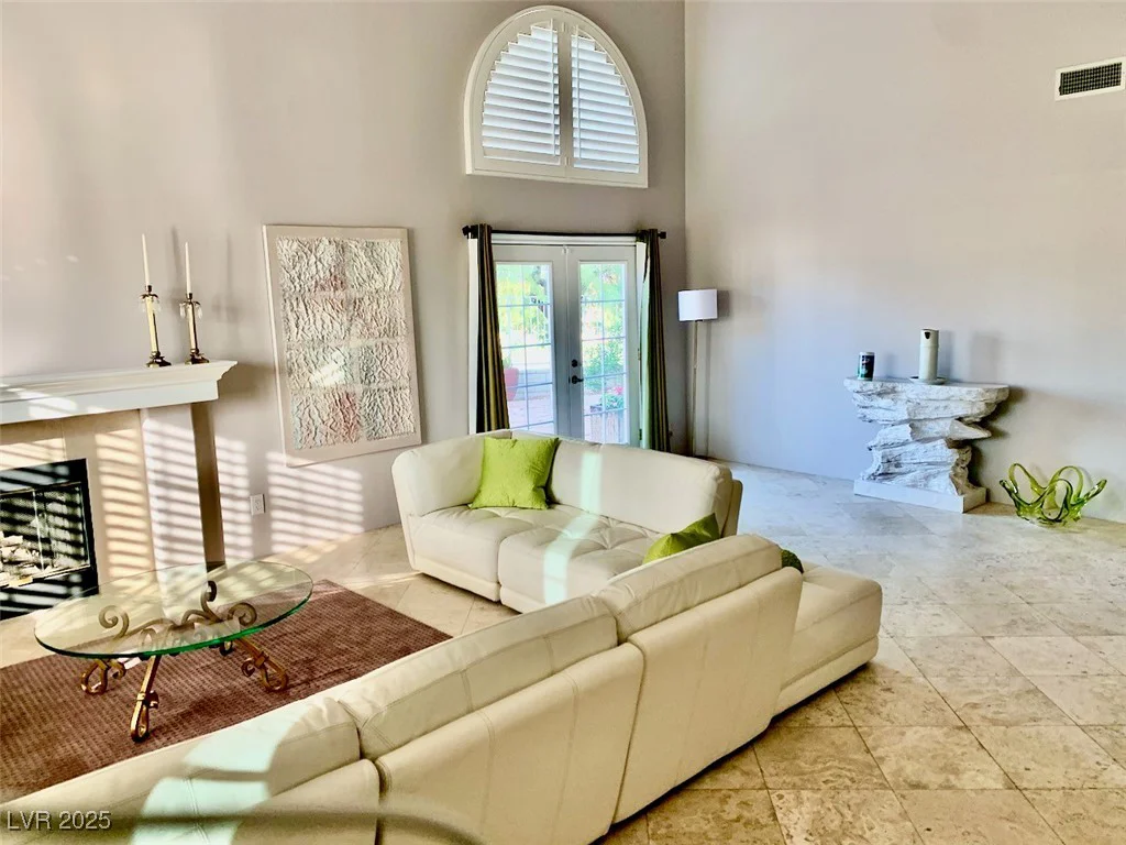 1915 Hazeltine, Henderson, NV 89074