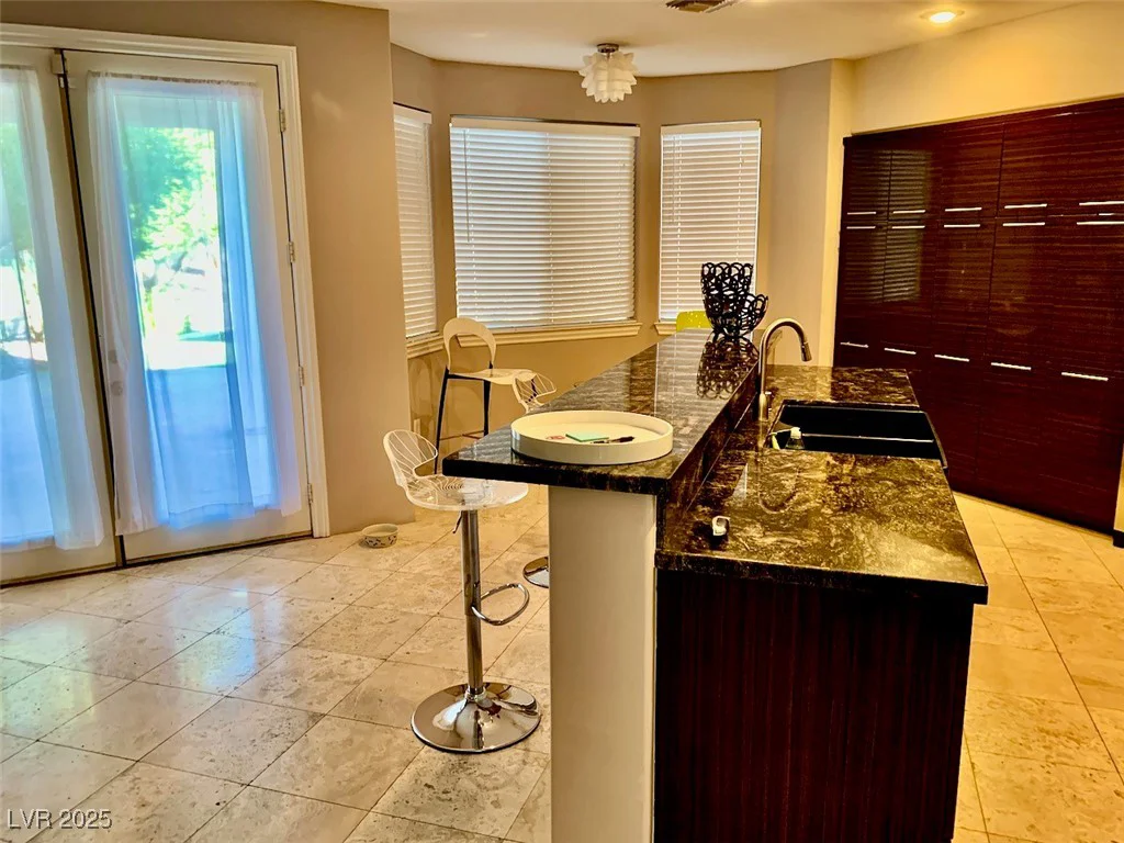 1915 Hazeltine, Henderson, NV 89074