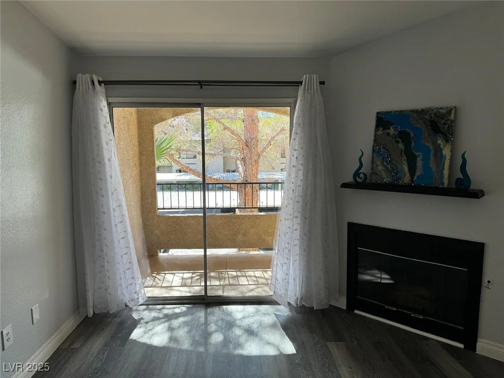 7885 Flamingo, Las Vegas, NV 89147