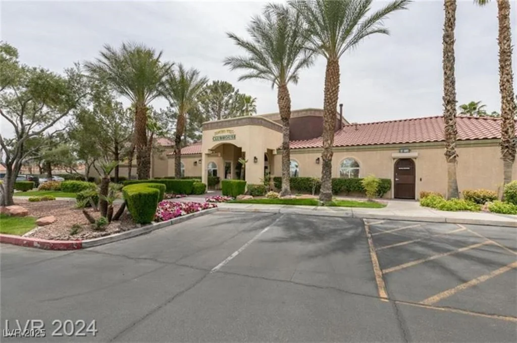 7885 Flamingo, Las Vegas, NV 89147