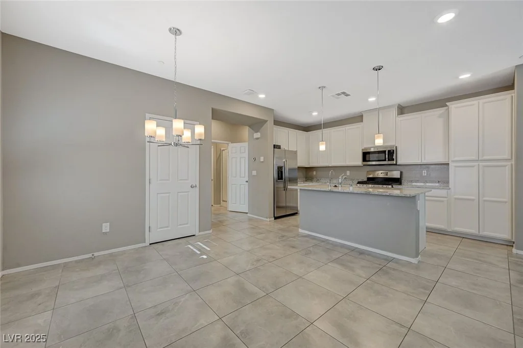 8562 Insignia, Las Vegas, NV 89178