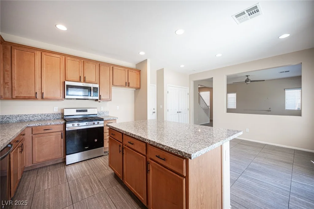 1405 Gilbert Creek, North Las Vegas, NV 89031