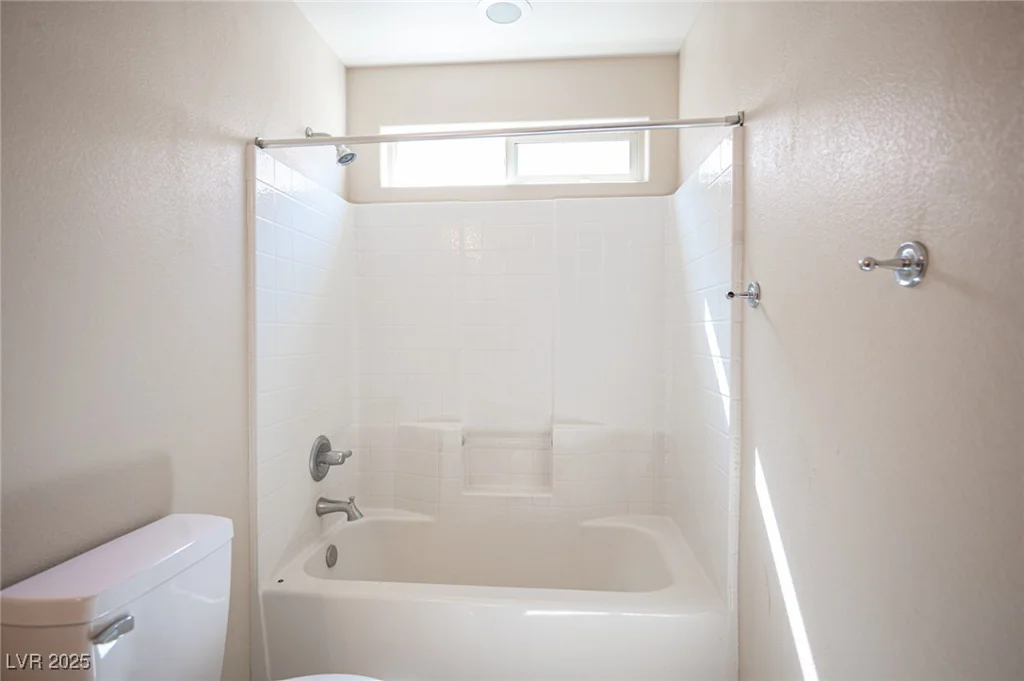 1405 Gilbert Creek, North Las Vegas, NV 89031