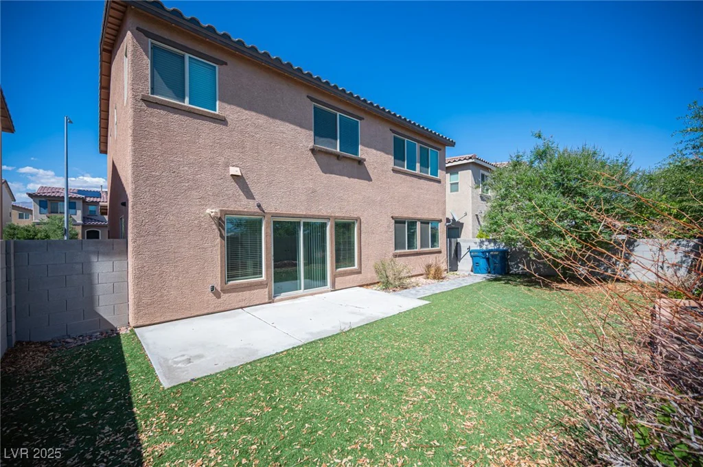 1405 Gilbert Creek, North Las Vegas, NV 89031