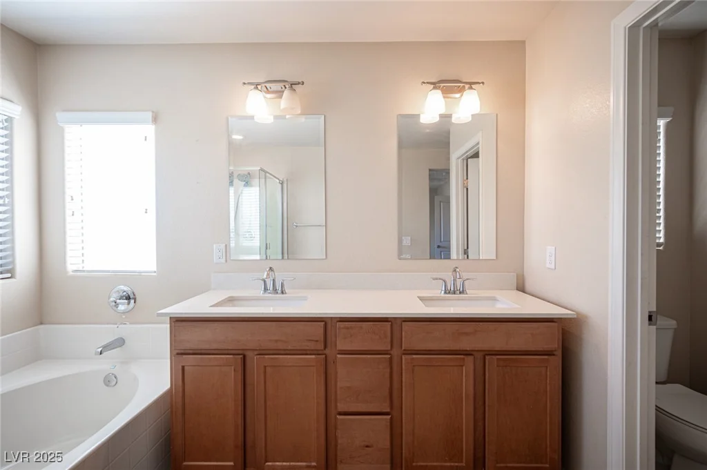 1405 Gilbert Creek, North Las Vegas, NV 89031