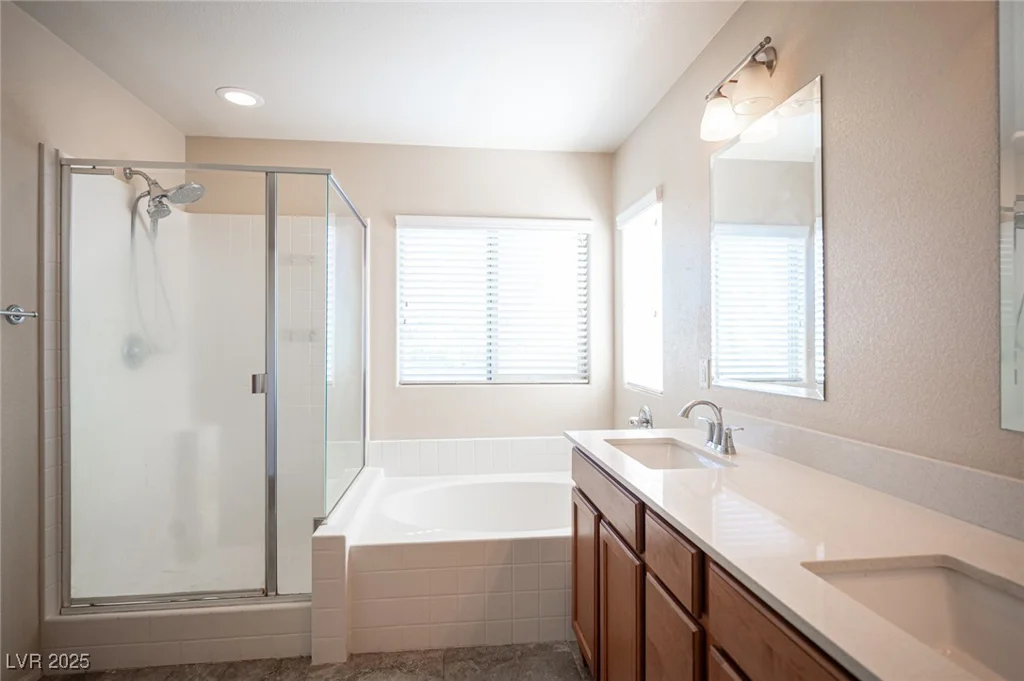 1405 Gilbert Creek, North Las Vegas, NV 89031