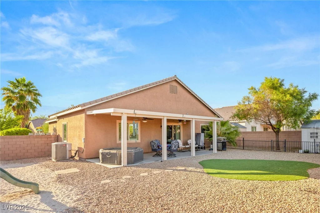 2720 Mickey Mantle, Las Vegas, NV 89108