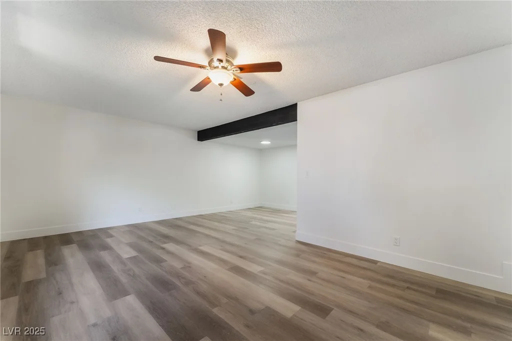 3260 Longford, Las Vegas, NV 89121