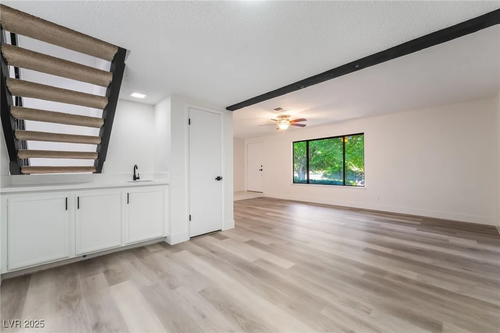 3260 Longford, Las Vegas, NV 89121