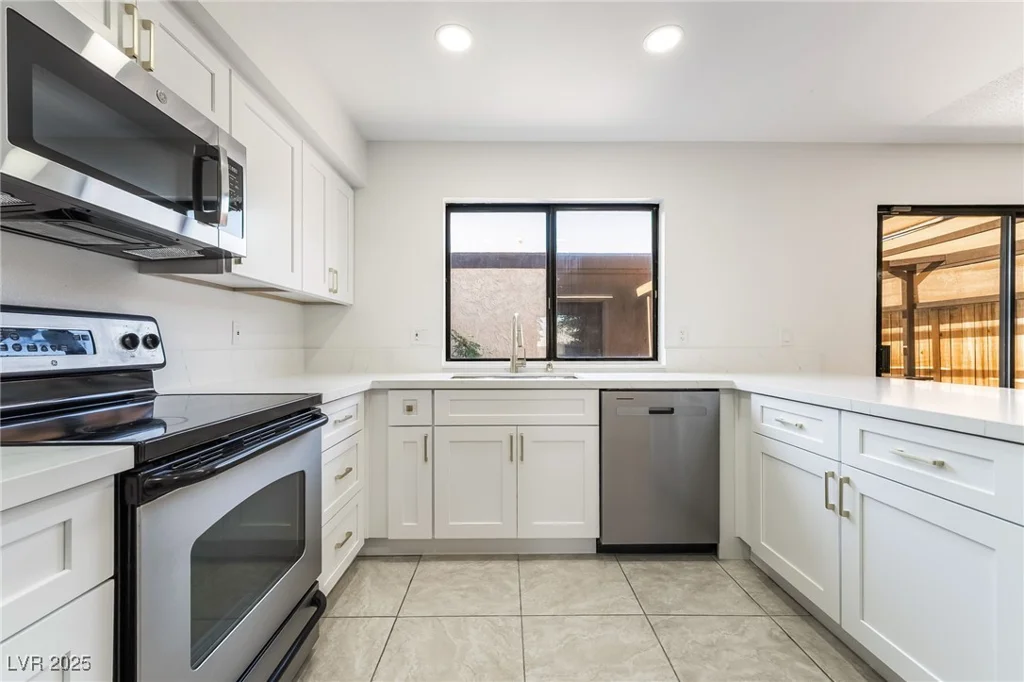 3260 Longford, Las Vegas, NV 89121