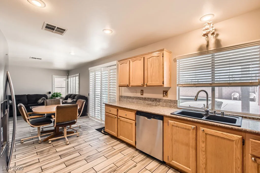 2341 Steinke, Las Vegas, NV 89108