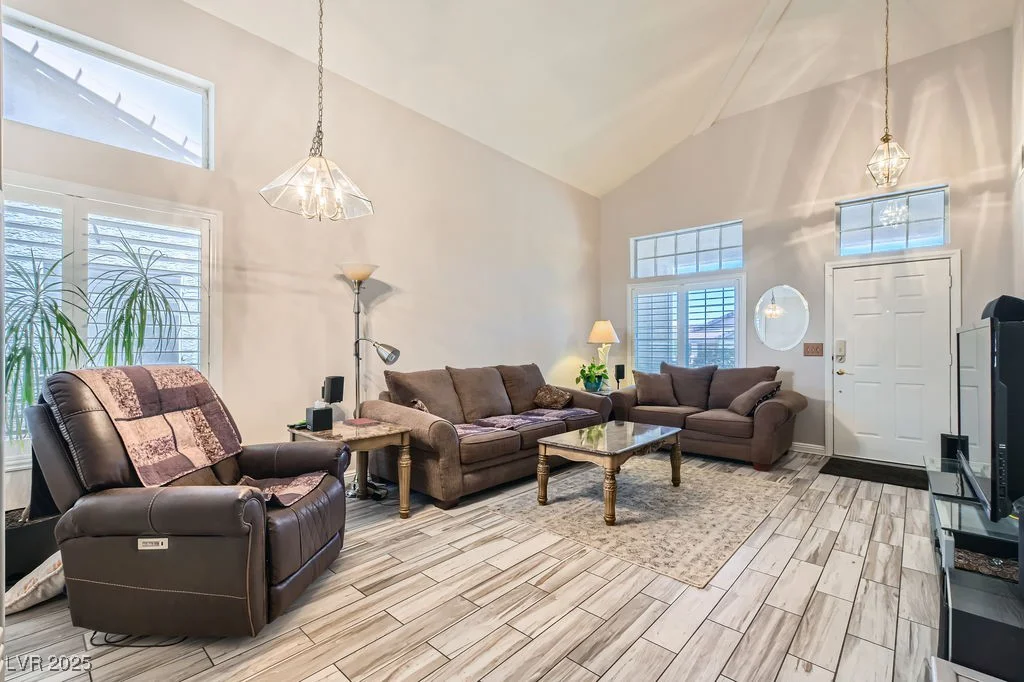 2341 Steinke, Las Vegas, NV 89108