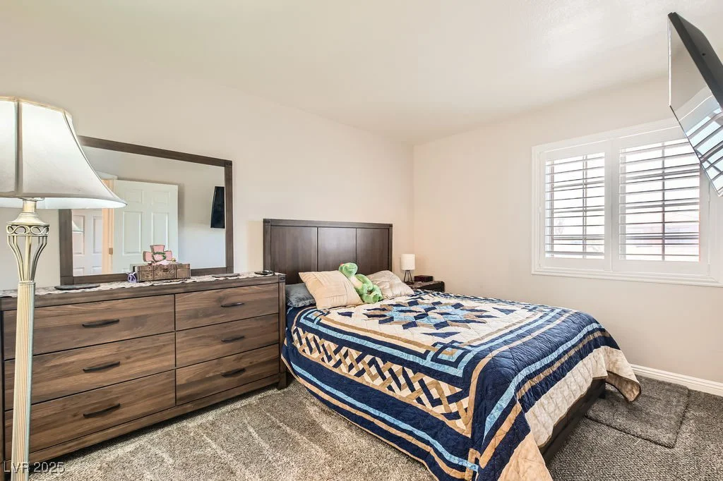 2341 Steinke, Las Vegas, NV 89108