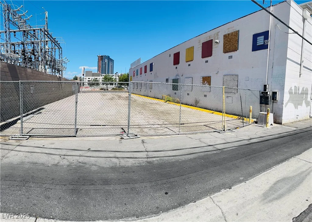 307-319 Main, Las Vegas, NV 89101