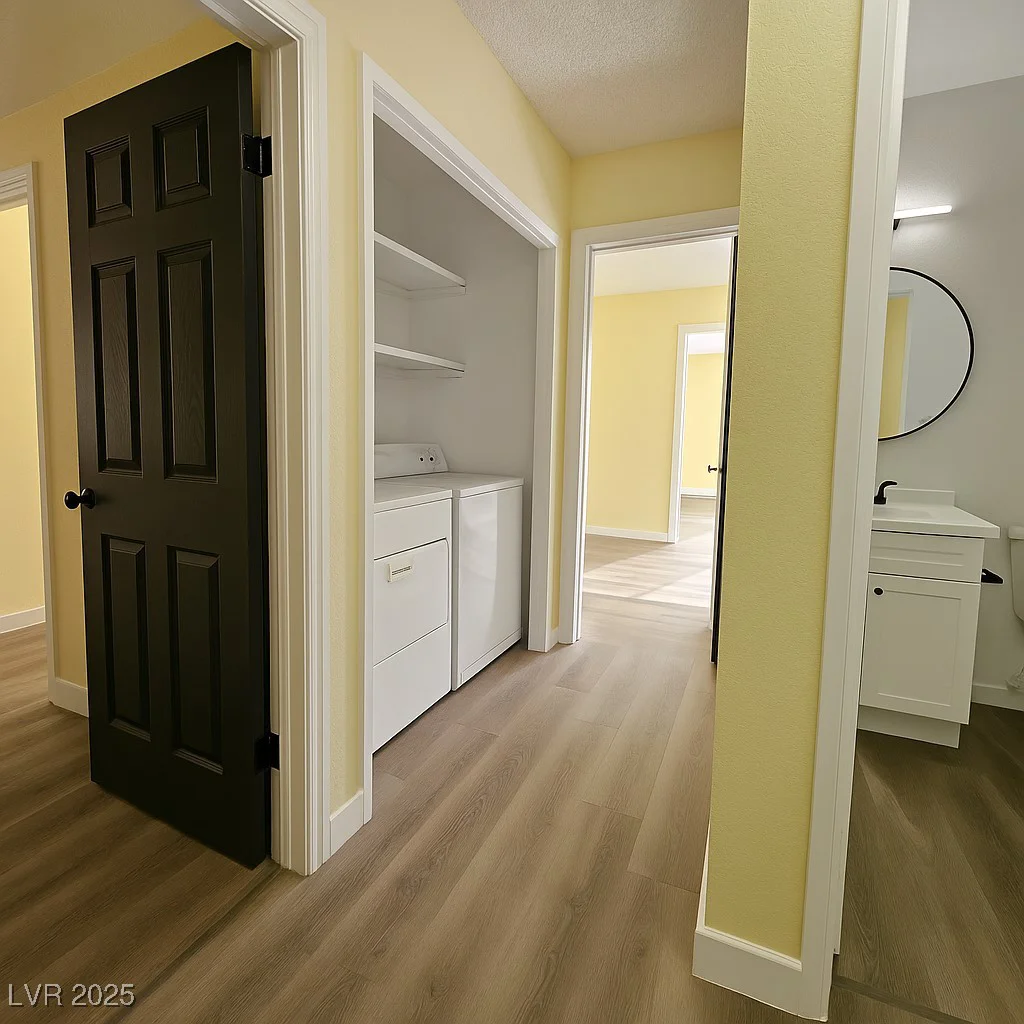4681 Via San Rafael, Las Vegas, NV 89103
