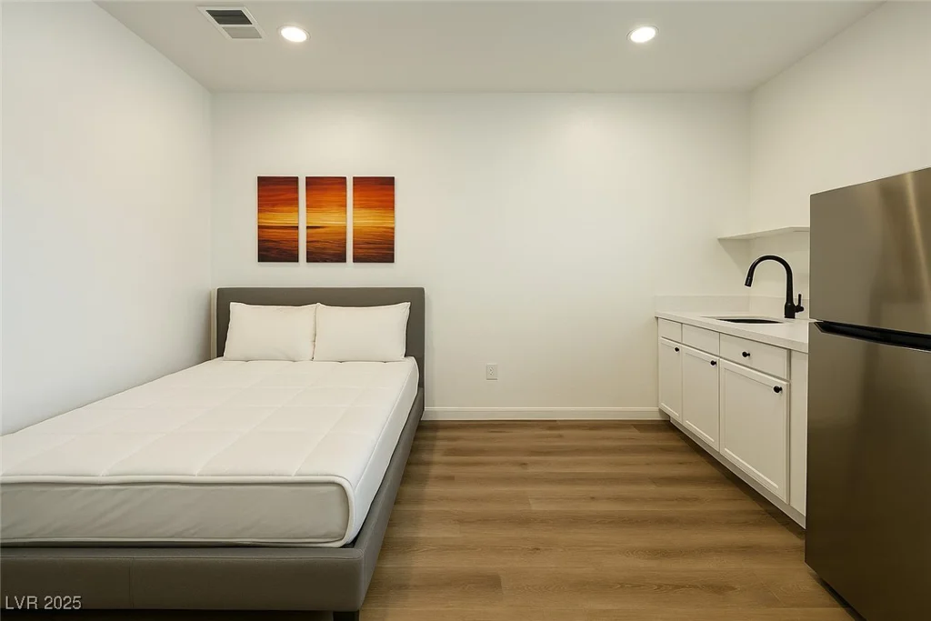 4681 Via San Rafael, Las Vegas, NV 89103
