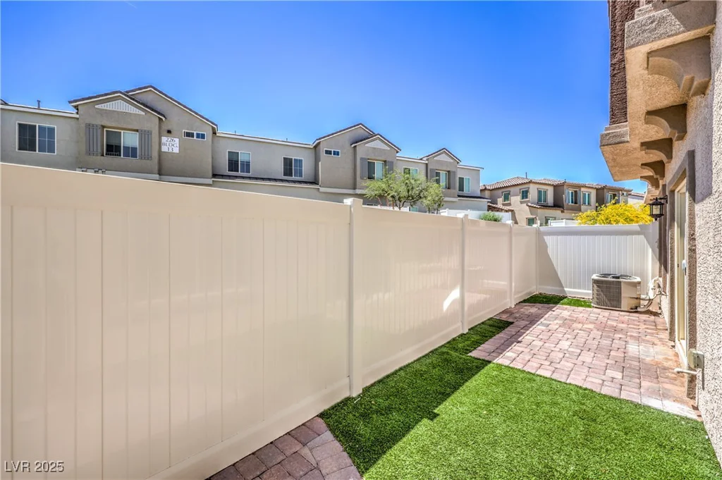 219 Cordelia Cove, Henderson, NV 89011