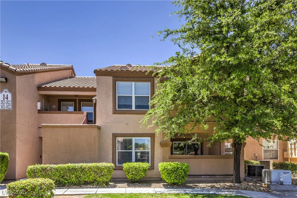 1150 Buffalo, Las Vegas, NV 89128