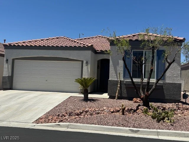 8325 Aspen Village, Las Vegas, NV 89113