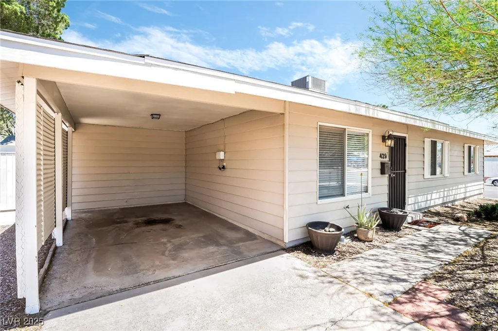 429 Scenic, Henderson, NV 89002