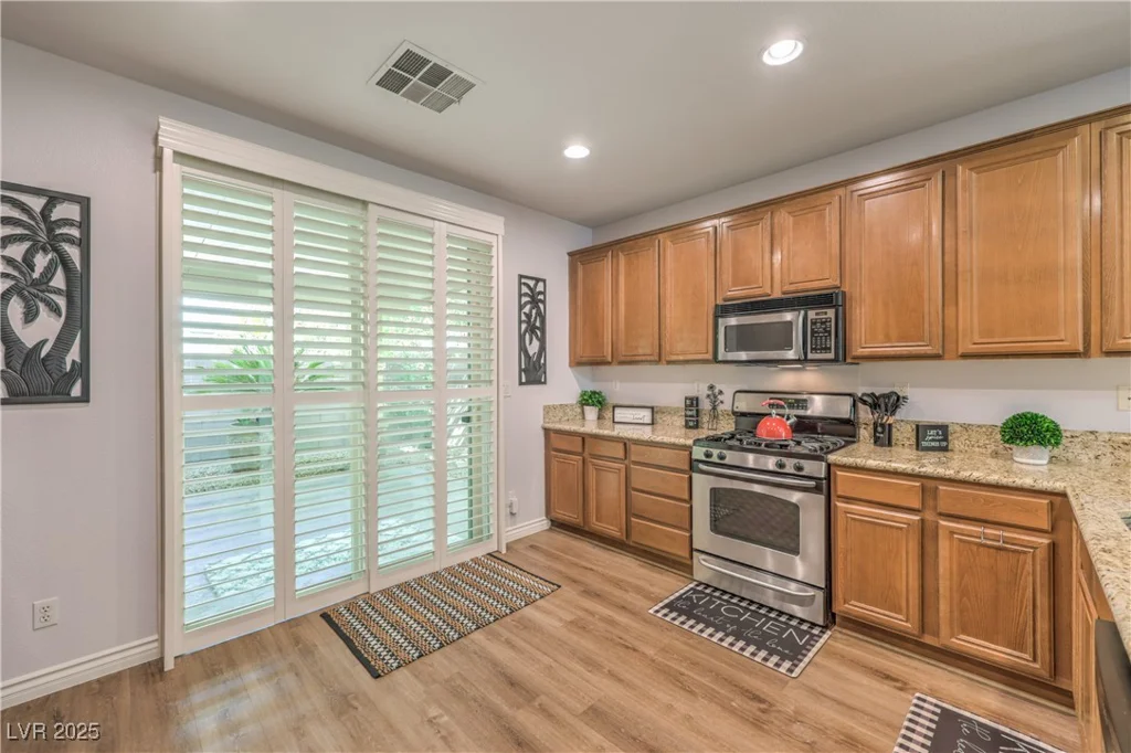 8247 Oasis Bloom, North Las Vegas, NV 89085