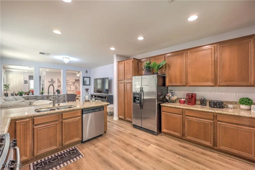 8247 Oasis Bloom, North Las Vegas, NV 89085