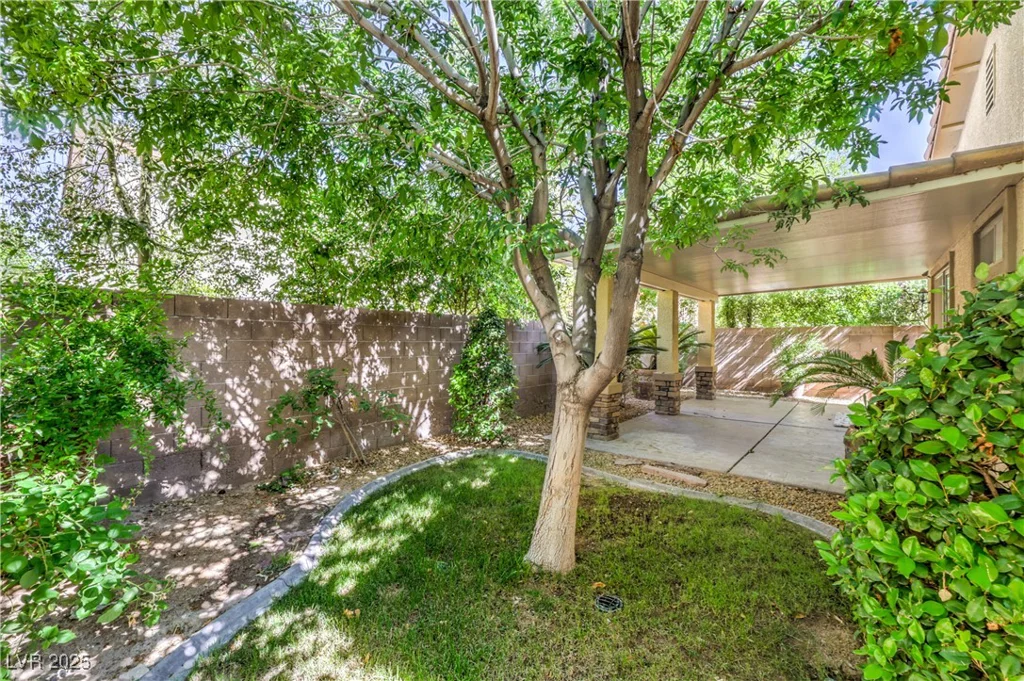 8247 Oasis Bloom, North Las Vegas, NV 89085