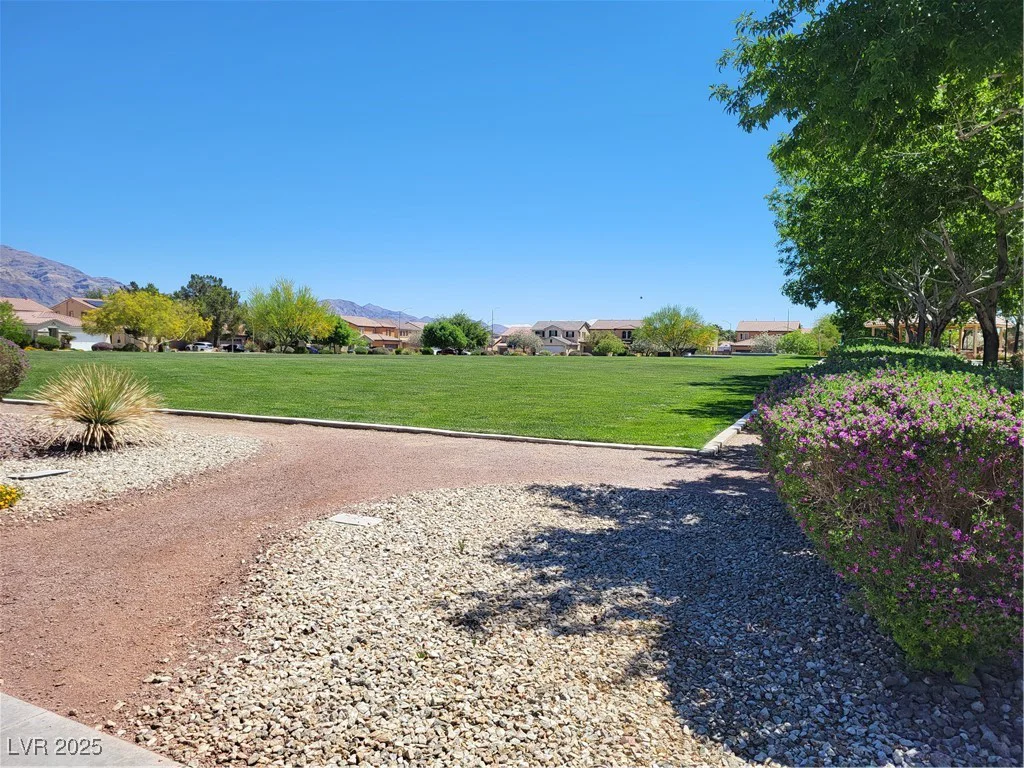 8247 Oasis Bloom, North Las Vegas, NV 89085