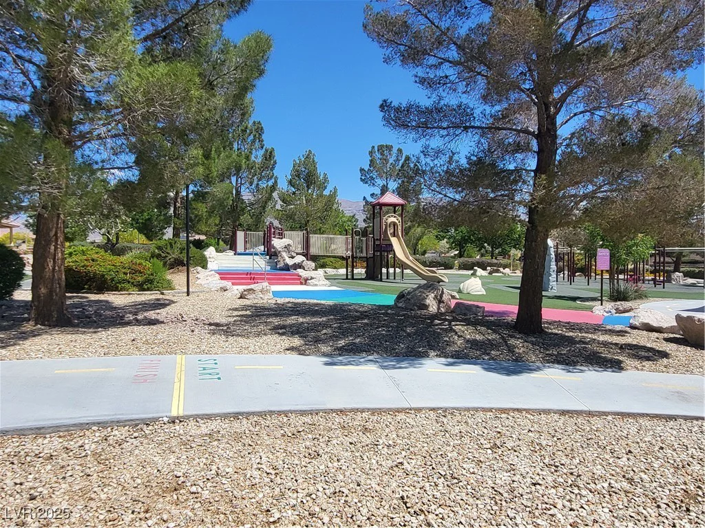 8247 Oasis Bloom, North Las Vegas, NV 89085