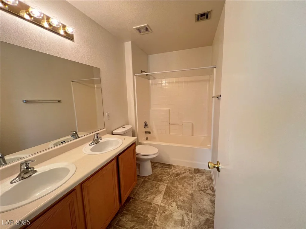 7748 Catalina Harbor, Las Vegas, NV 89131
