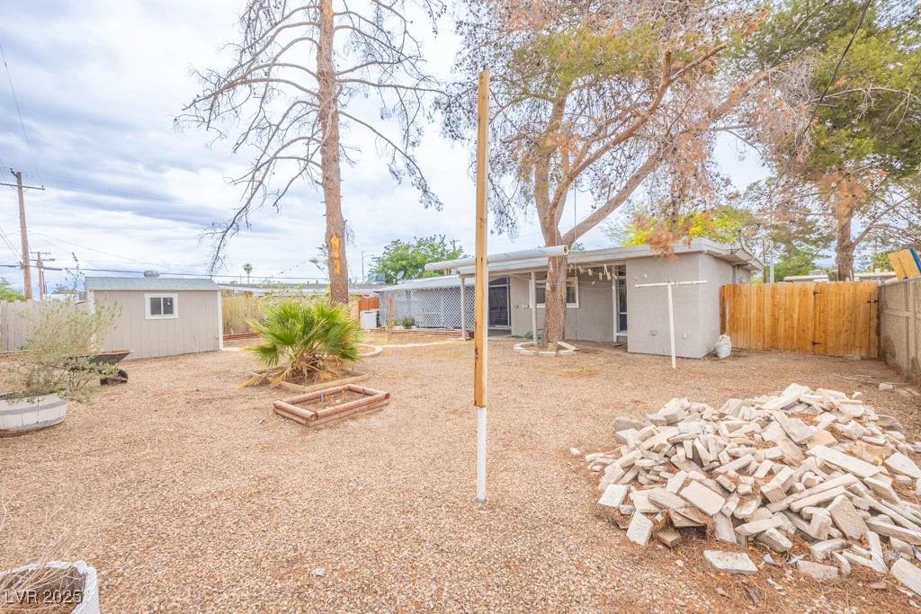 2819 Taylor, North Las Vegas, NV 89030
