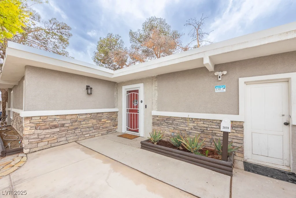 2819 Taylor, North Las Vegas, NV 89030