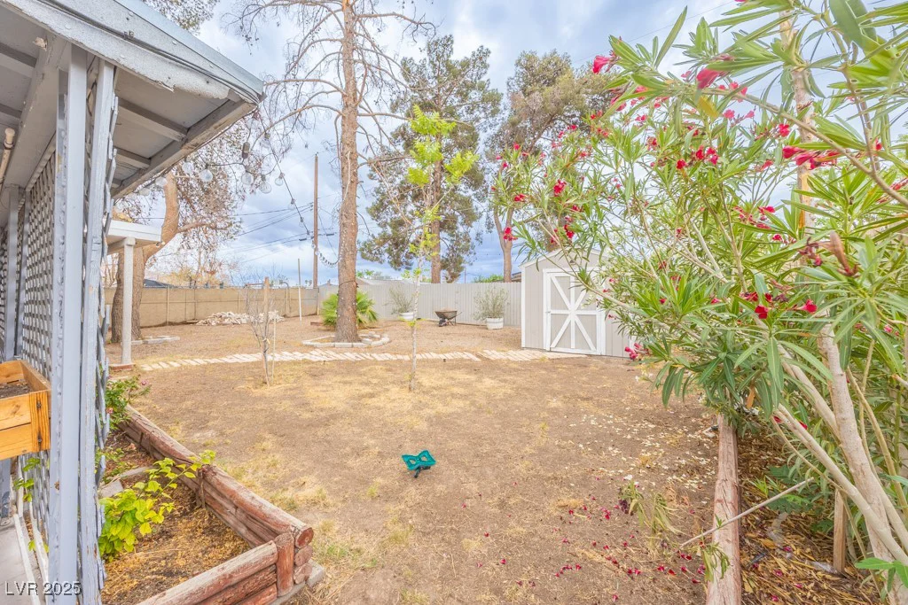 2819 Taylor, North Las Vegas, NV 89030