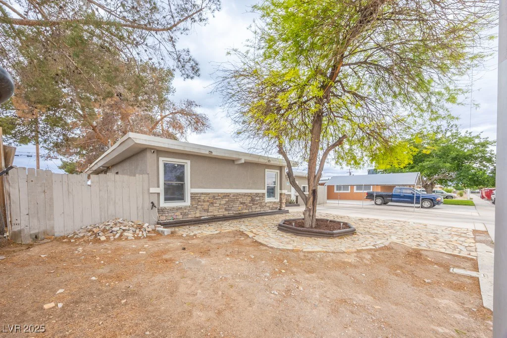 2819 Taylor, North Las Vegas, NV 89030