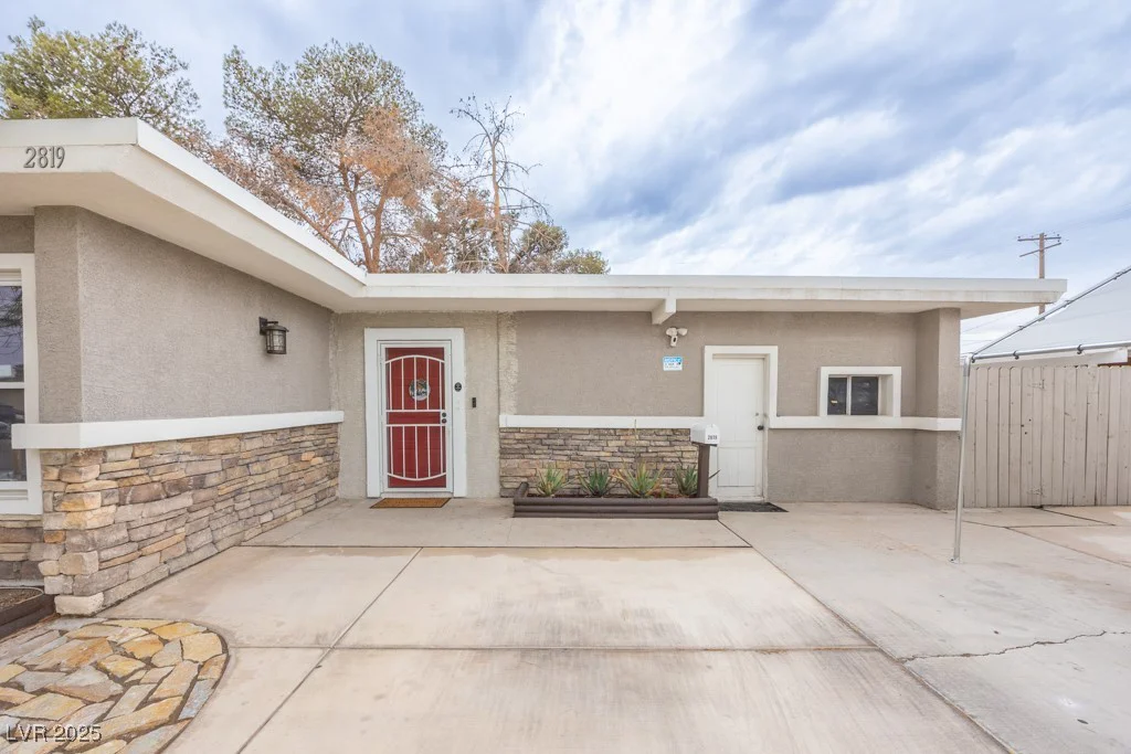 2819 Taylor, North Las Vegas, NV 89030