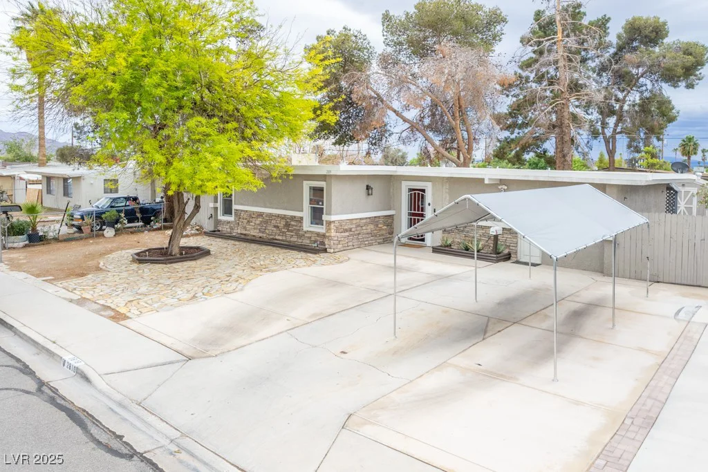 2819 Taylor, North Las Vegas, NV 89030
