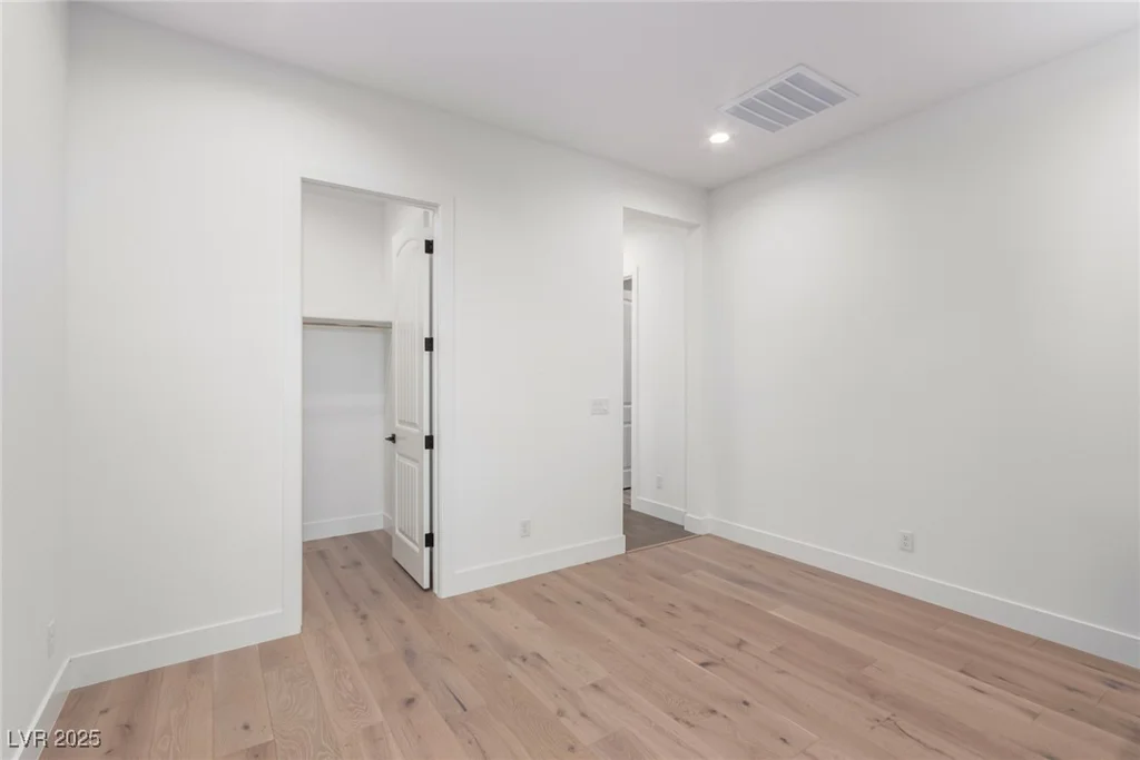 5725 El Royale, Las Vegas, NV 89149