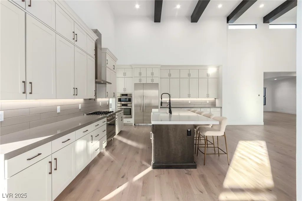 5725 El Royale, Las Vegas, NV 89149