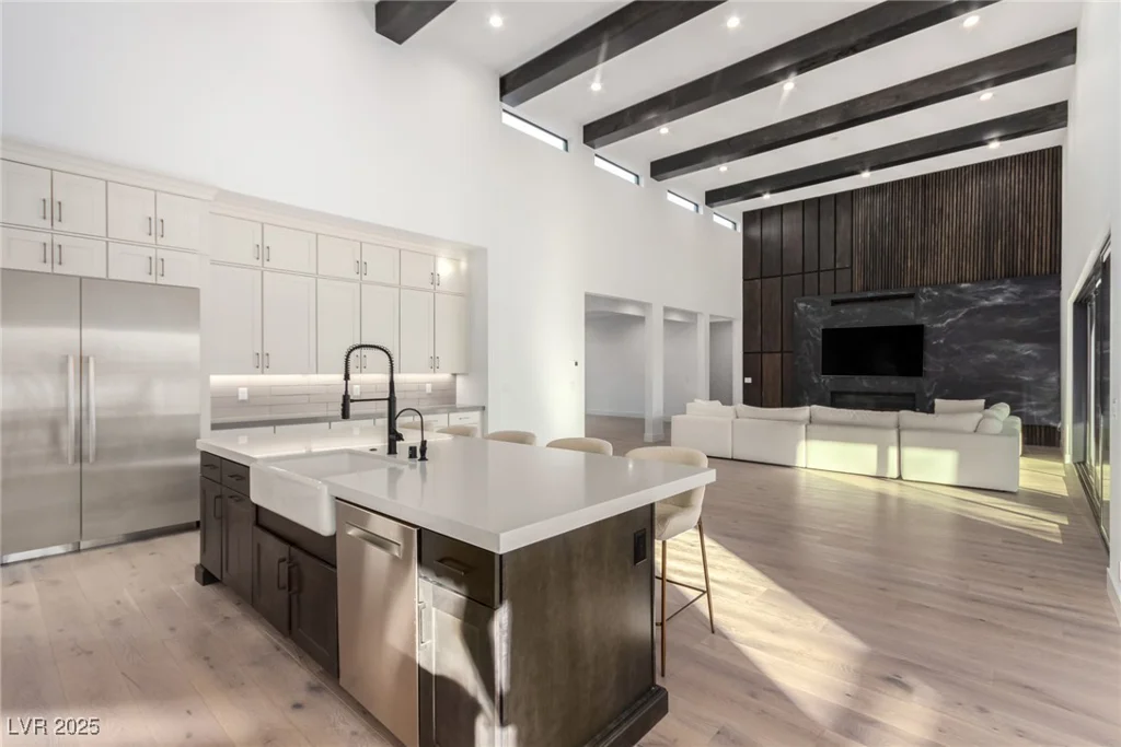 5725 El Royale, Las Vegas, NV 89149