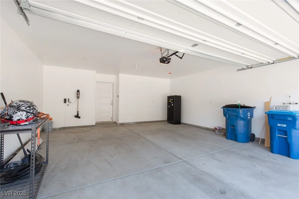 835 Jigglypuff, Henderson, NV 89011